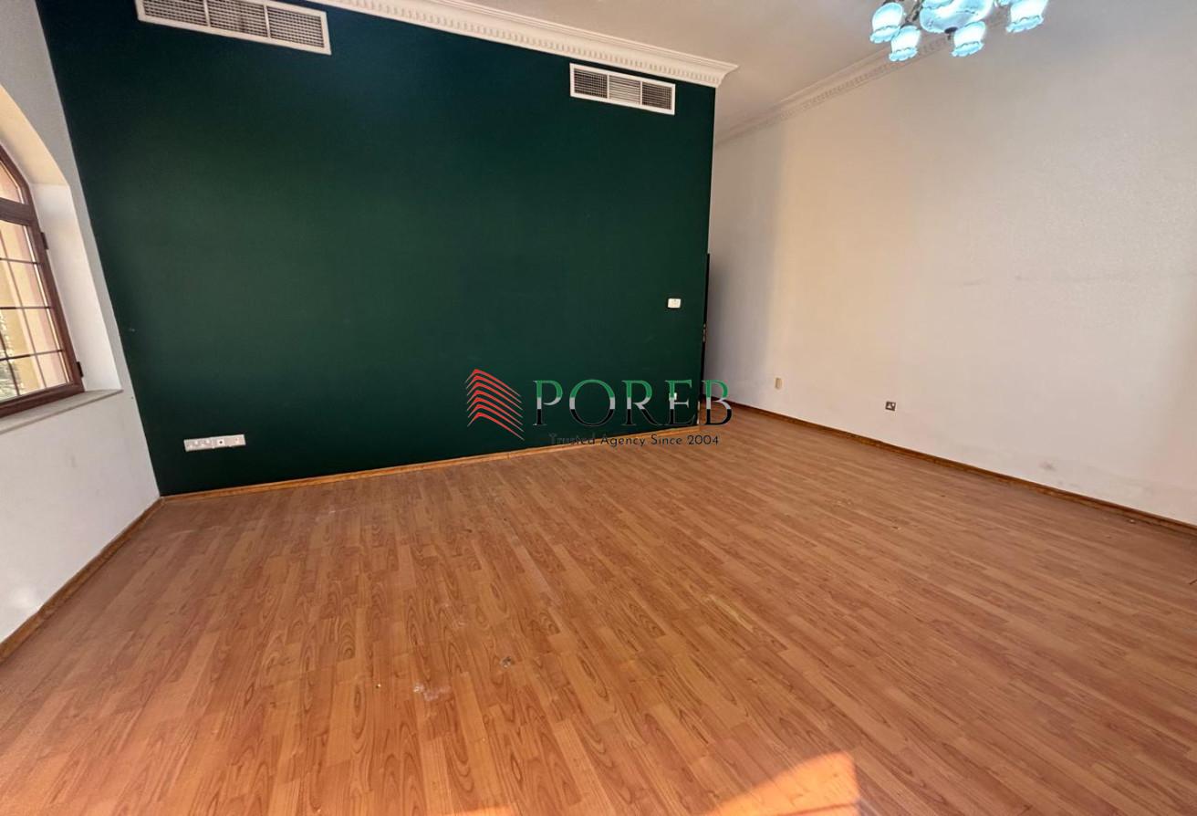 Huge 5BR Villa | Vacant | Priam Location photo 21
