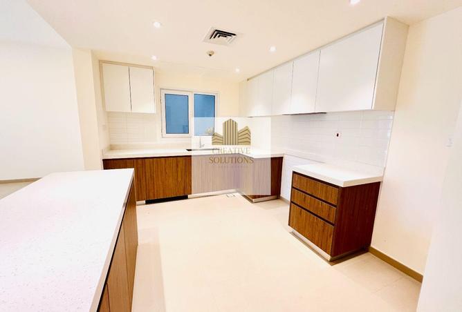 128818765 - Property Main Image