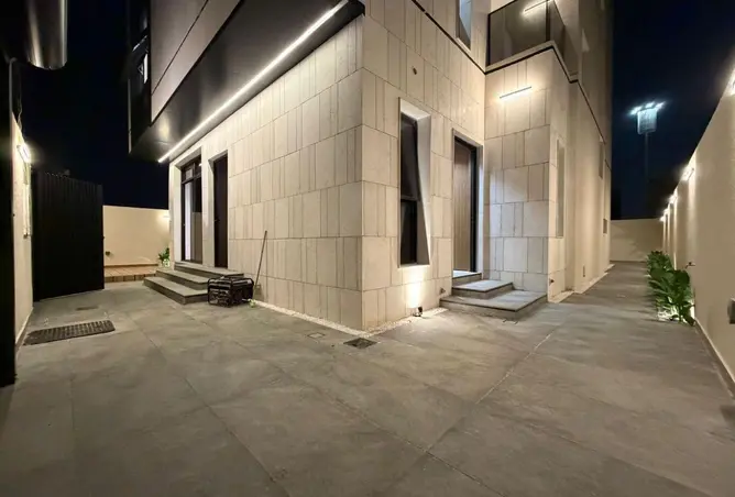 96108648 - Property Image 2
