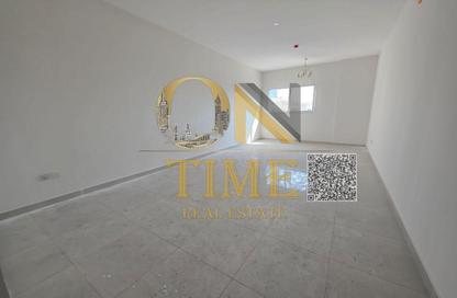 Apartment - 2 Bedrooms - 3 Bathrooms for rent in Al Rumailah building - Al Rumailah 2 - Al Rumaila - Ajman