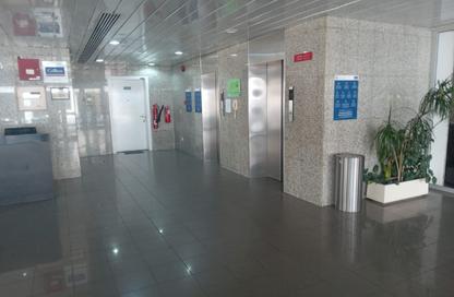 Office Space - Studio - 1 Bathroom for rent in Carrera Building - Al Karama - Dubai