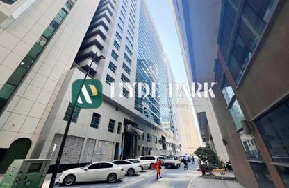 Office Space - Studio - 1 Bathroom for rent in Al Khalidiya - Abu Dhabi