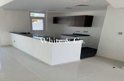 Townhouse - 4 Bedrooms - 4 Bathrooms for rent in Sanctnary - Damac Hills 2 - Dubai Townhouse - 4 Bedrooms - 4 Bathrooms for rent in Sanctnary - Damac Hills 2 - Dubai