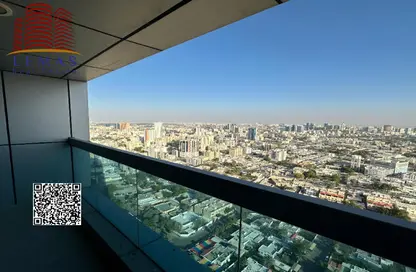 شقة - 2 غرف نوم - 3 حمامات للبيع في برج الكورنيش - طريق كورنيش عجمان - عجمان