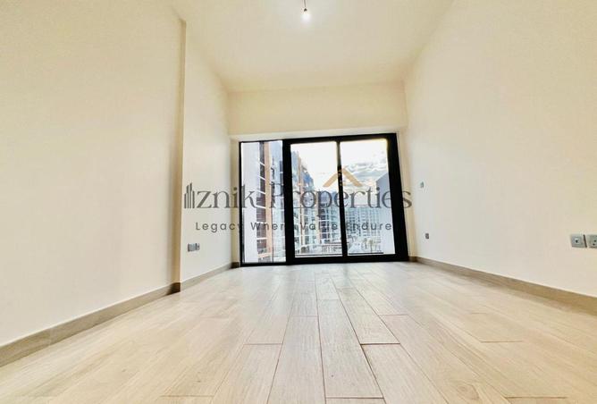 102839502 - Property Main Image