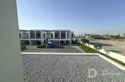 Villa - 4 Bedrooms - 3 Bathrooms for rent in Shams Townhouses - Town Square - Dubai