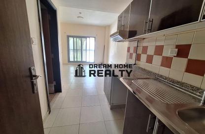 Apartment - Studio - 1 Bathroom for rent in Al Majaz 2 - Al Majaz - Sharjah
