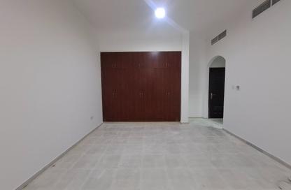 Villa - 4 - 4 for rent in Mohamed Bin Zayed Centre - Mohamed Bin Zayed City - Abu Dhabi Villa - 4 - 4 for rent in Mohamed Bin Zayed Centre - Mohamed Bin Zayed City - Abu Dhabi