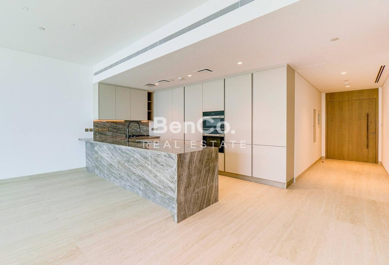 Palm & Sea View | Unfurnished | Multiple Cheques photo 15