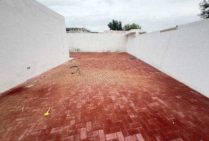 70707848 - Property Main Image