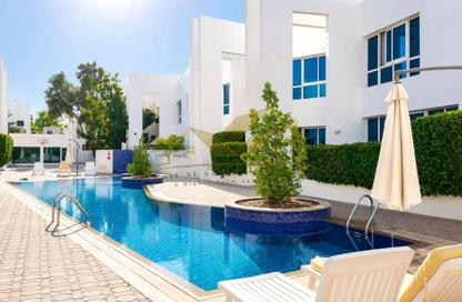 Villa - 4 - 5 for rent in Jumeirah 1 Villas - Jumeirah 1 - Jumeirah - Dubai Villa - 4 - 5 for rent in Jumeirah 1 Villas - Jumeirah 1 - Jumeirah - Dubai