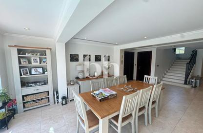Villa - 5 Bedrooms - 4 Bathrooms for rent in District 5 - Jumeirah Park - Dubai