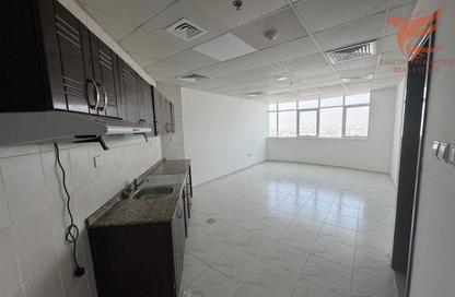 Apartment - Studio - 1 for rent in Dafan Al Nakheel - Ras Al Khaimah