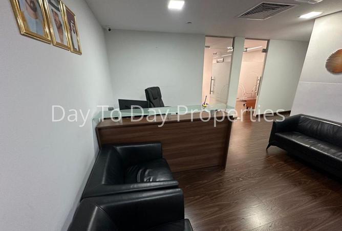 76574216 - Property Image 2