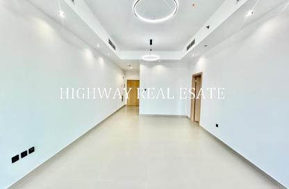 Apartment - 1 - 2 for rent in La Plage Tower - Al Mamzar - Sharjah - Sharjah