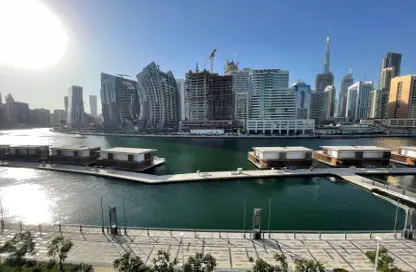 شقة - 2 غرف نوم - 2 حمامات للايجار في 15 نورث سايد - الخليج التجاري - دبي