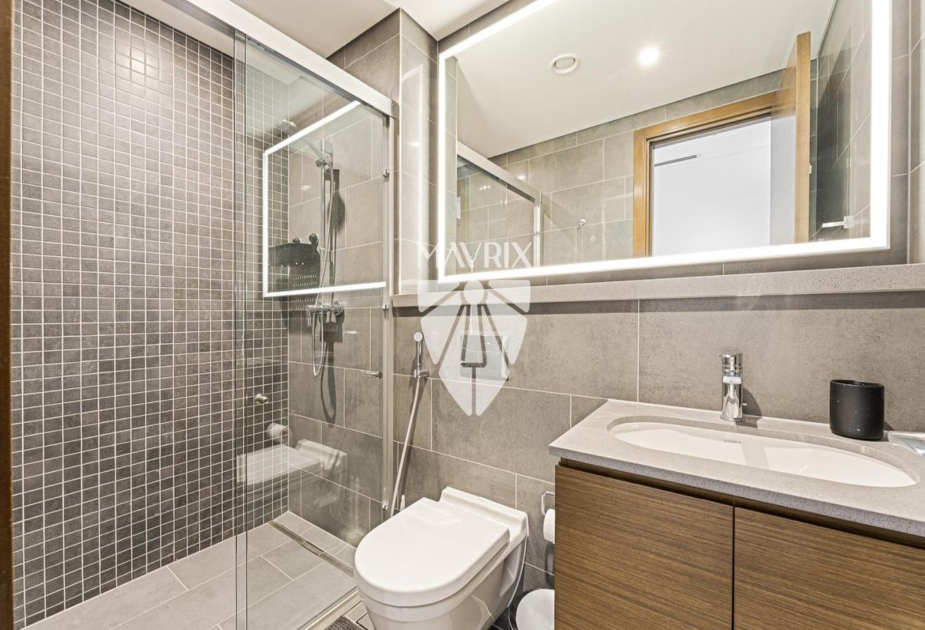 Luxury | Fully Furnished | Vacant | Ready To Move photo 14