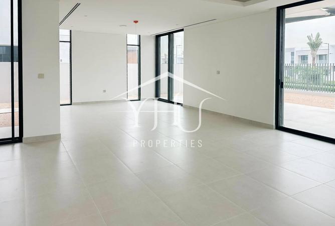 82792581 - Property Image 2