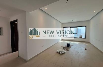 Apartment - 1 Bedroom - 2 Bathrooms for rent in Al Khan Lagoon Tower - Al Khan Lagoon - Al Khan - Sharjah Apartment - 1 Bedroom - 2 Bathrooms for rent in Al Khan Lagoon Tower - Al Khan Lagoon - Al Khan - Sharjah