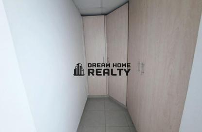 Apartment - 1 Bedroom - 2 Bathrooms for rent in New Al Taawun Road - Al Taawun - Sharjah