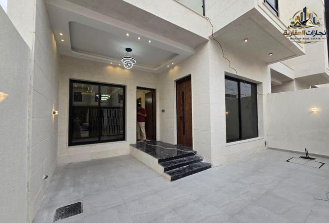 141472108 - Property Image 2
