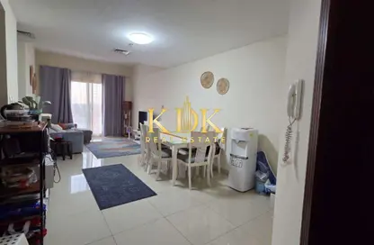 شقة - 2 غرف نوم - 3 حمامات للبيع في برج مانهاتن - الضاحية 10 - قرية جميرا الدائرية - دبي