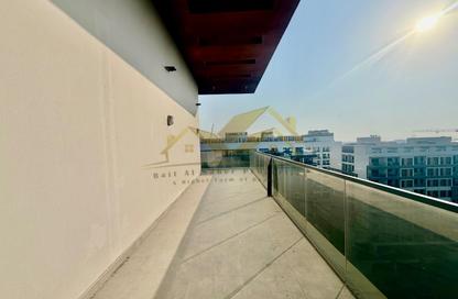 Apartment - Studio - 1 for rent in Jumeirah Garden City - Al Satwa - Dubai
