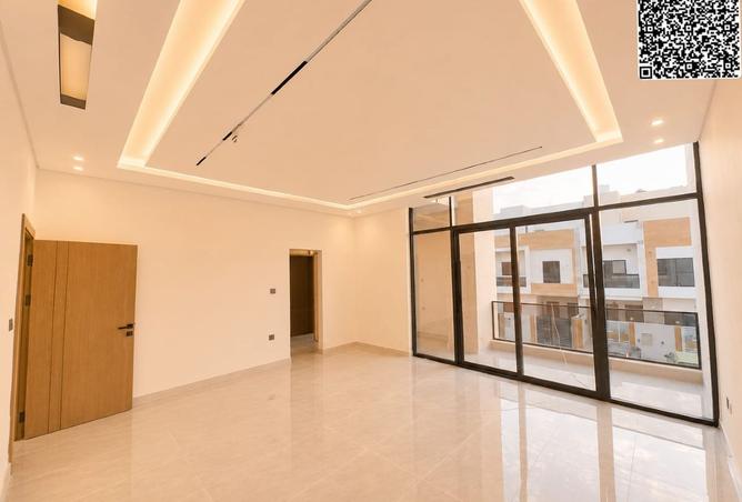 120220443 - Property Main Image