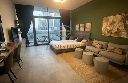 شقة - 1 حمام للايجار في في2 - مدينة دبي الرياضية - دبي