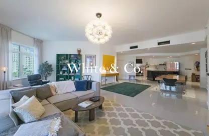 Apartment - 3 Bedrooms - 4 Bathrooms for sale in Al Habool - Shoreline Apartments - Palm Jumeirah - Dubai