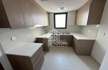 Apartment - 3 - 4 for sale in Shams Residence - Maryam Island - Al Khan - Sharjah
