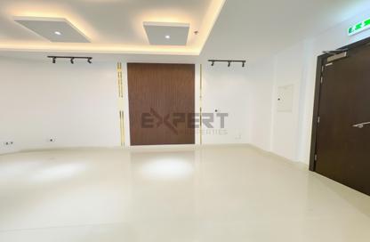 Office Space - Studio - 1 Bathroom for rent in Bay Square Building 2 - Bay Square - Business Bay - Dubai
