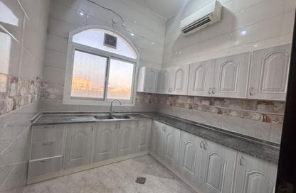 Apartment - 2 - 2 for rent in Mohamed Bin Zayed Centre - Mohamed Bin Zayed City - Abu Dhabi