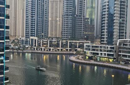 Apartment - 1 Bedroom - 2 Bathrooms for rent in Marina View Tower B - Marina View - Dubai Marina - Dubai