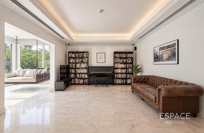 Villa - 4 - 3 for sale in Meadows 9 - Meadows - Dubai Villa - 4 - 3 for sale in Meadows 9 - Meadows - Dubai