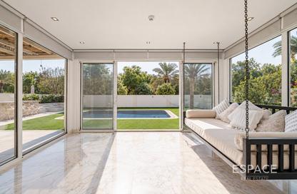 Villa - 4 - 3 for sale in Meadows 9 - Meadows - Dubai