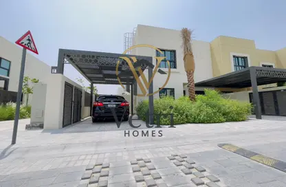 فيلا - 4 غرف نوم - 5 حمامات للايجار في مدينة الشارقة المستدامة - الشارقة