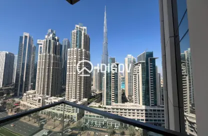 Apartment - 2 Bedrooms for rent in Vida Residence Downtown - Downtown Dubai - Dubai