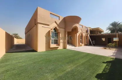 فيلا - 8 غرف نوم - 8 حمامات للايجار في ند الحمر - دبي