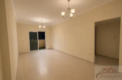 Apartment - 1 Bedroom - 2 Bathrooms for rent in Muwaileh 29 Building - Muwaileh - Sharjah