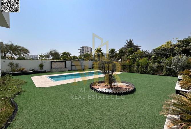 82391637 - Property Image 3