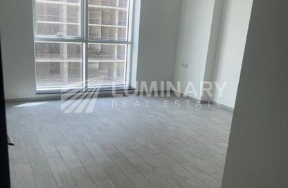Apartment - 2 - 3 for rent in Orchid Residence - Dubai Science Park - Dubai