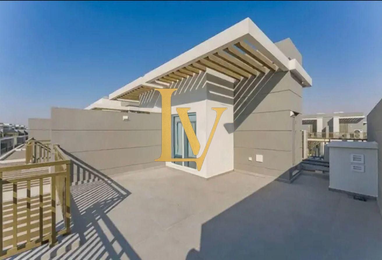 4BR | Middle Unit | Brand New | Prime Unit photo 11