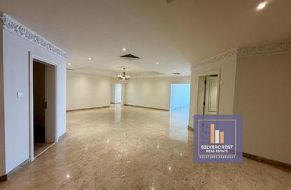 Apartment - 4 - 5 for rent in Cornich Al Khalidiya - Al Khalidiya - Abu Dhabi