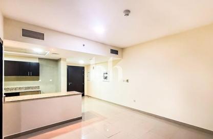 Apartment - 1 Bedroom - 2 Bathrooms for rent in Red Residency - Dubai Sports City - Dubai