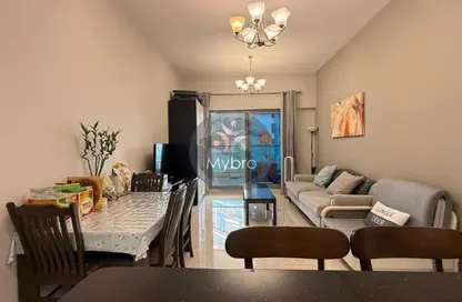 Apartment - 1 Bedroom - 2 Bathrooms for rent in Elite Business Bay Residence - Business Bay - Dubai