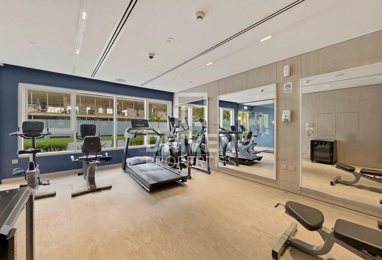 Modern Apt | Ready to Move in | Well Maintained photo 11