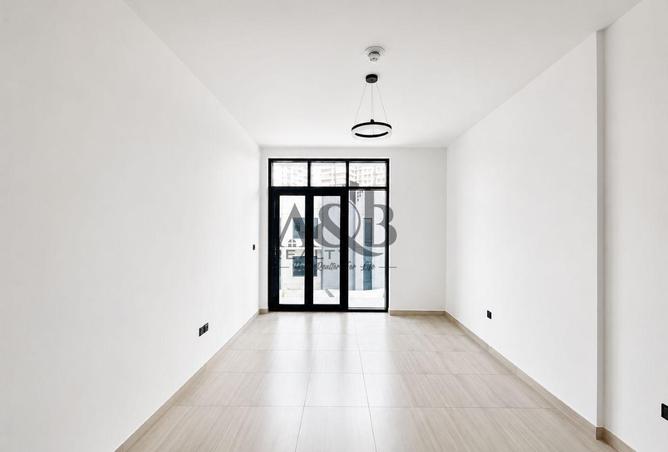 56978053 - Property Main Image