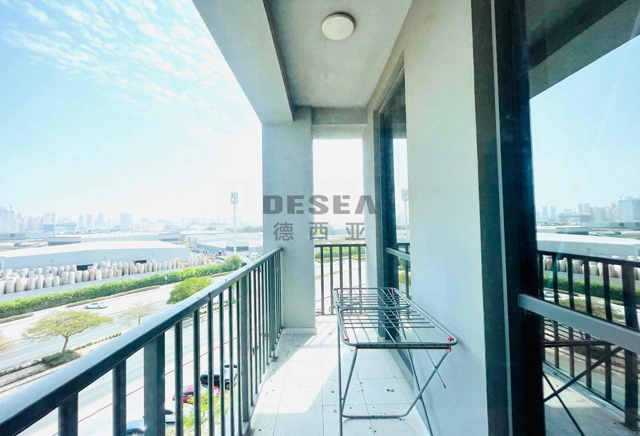 Spacious Layout | Community View | Vacant photo 13