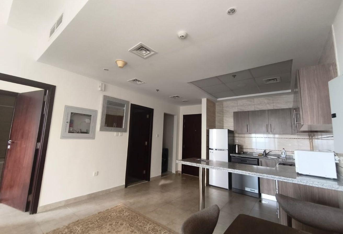 Furnished! Perfect Layout! Great Condition photo 4